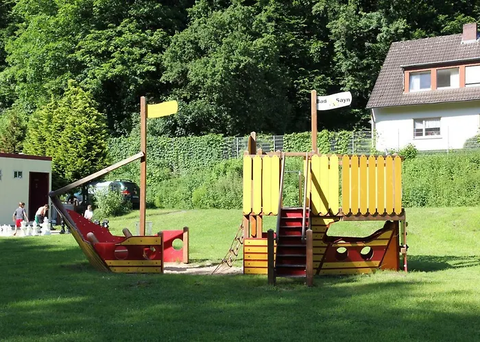 Sayn Bei Koblenz * 本多夫